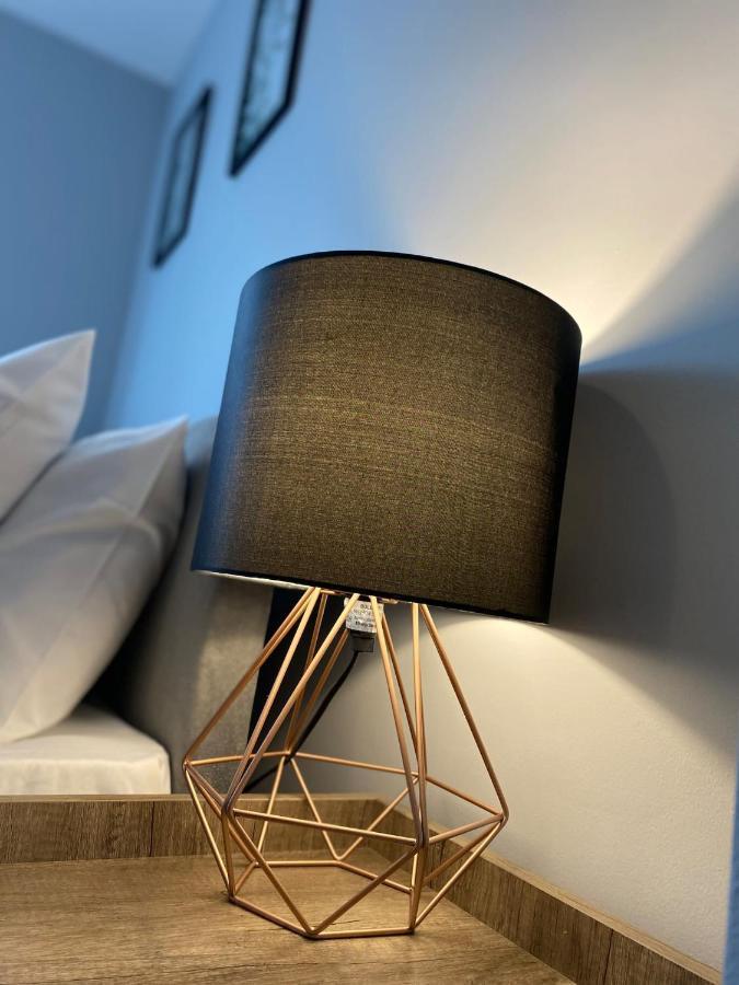 Modern With Sea Views, Steps From & The Royal Pavilion Apartment Brighton