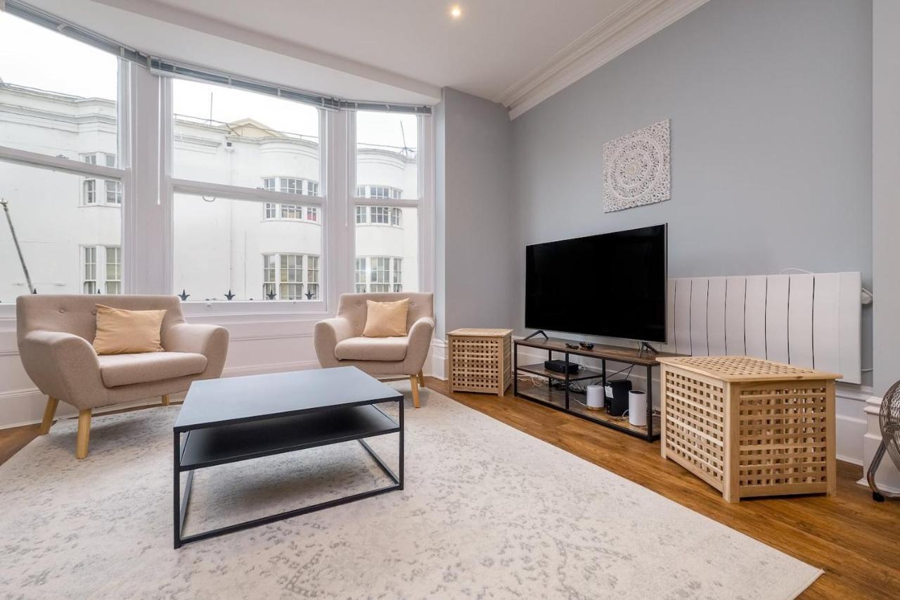 Modern With Sea Views, Steps From & The Royal Pavilion