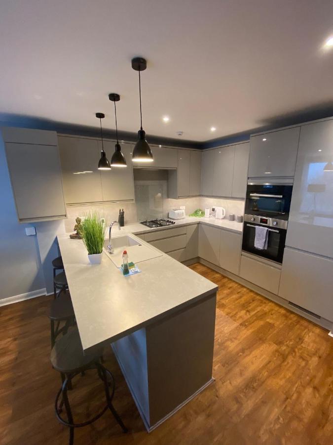 Apartment Modern With Sea Views, Steps From & The Royal Pavilion
