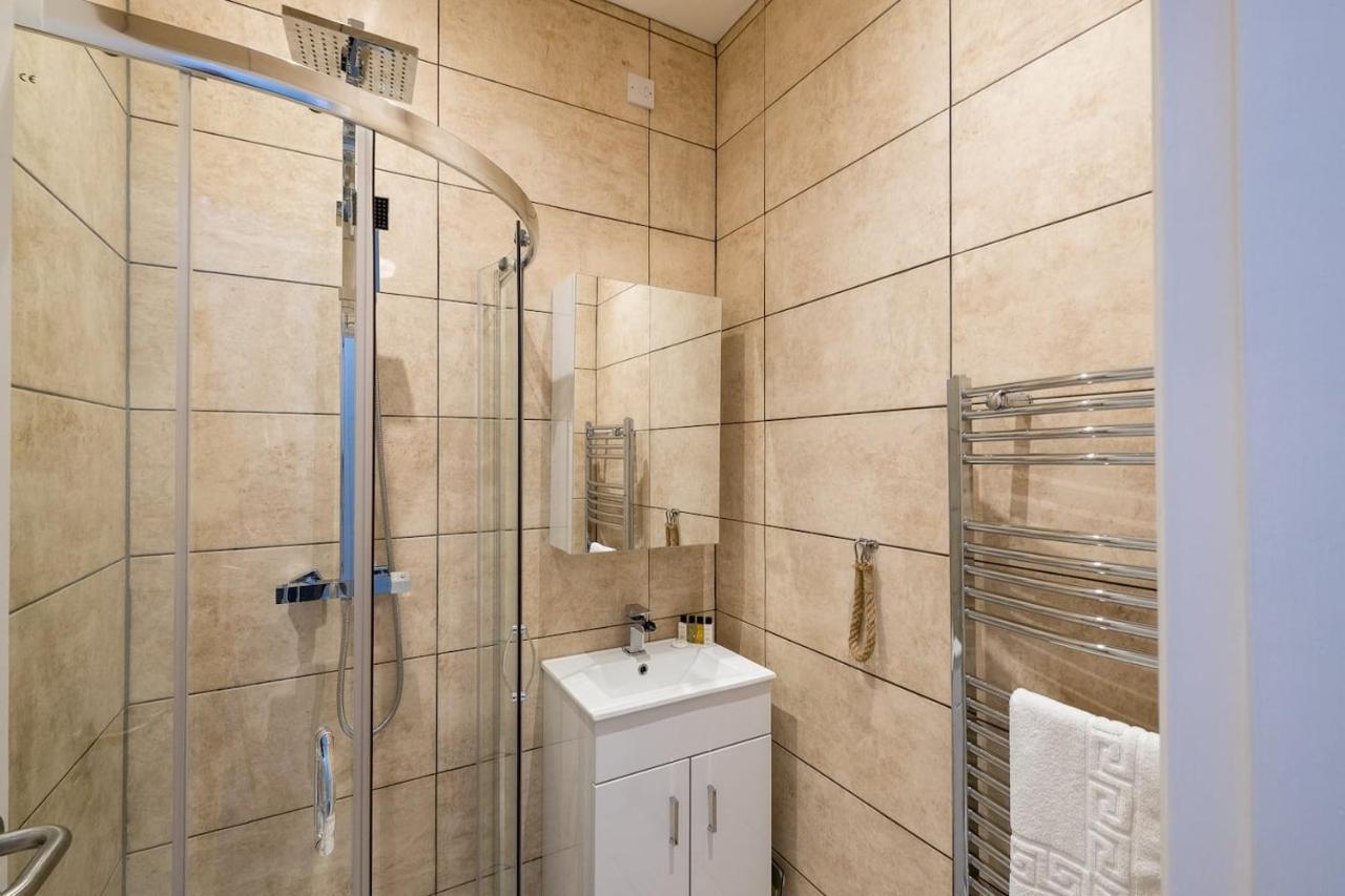 Modern With Sea Views, Steps From & The Royal Pavilion Apartment Brighton