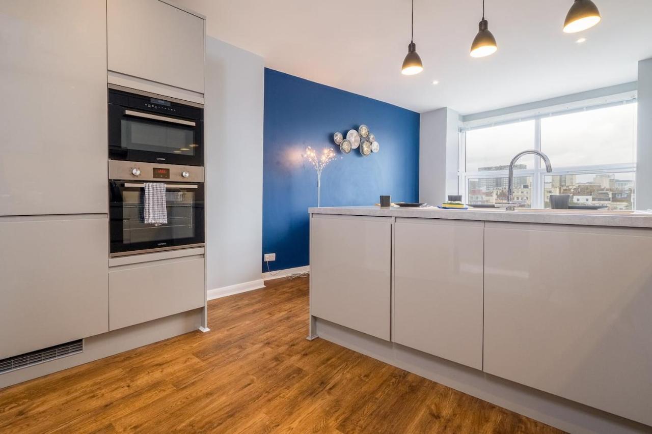 Apartment Modern With Sea Views, Steps From & The Royal Pavilion *