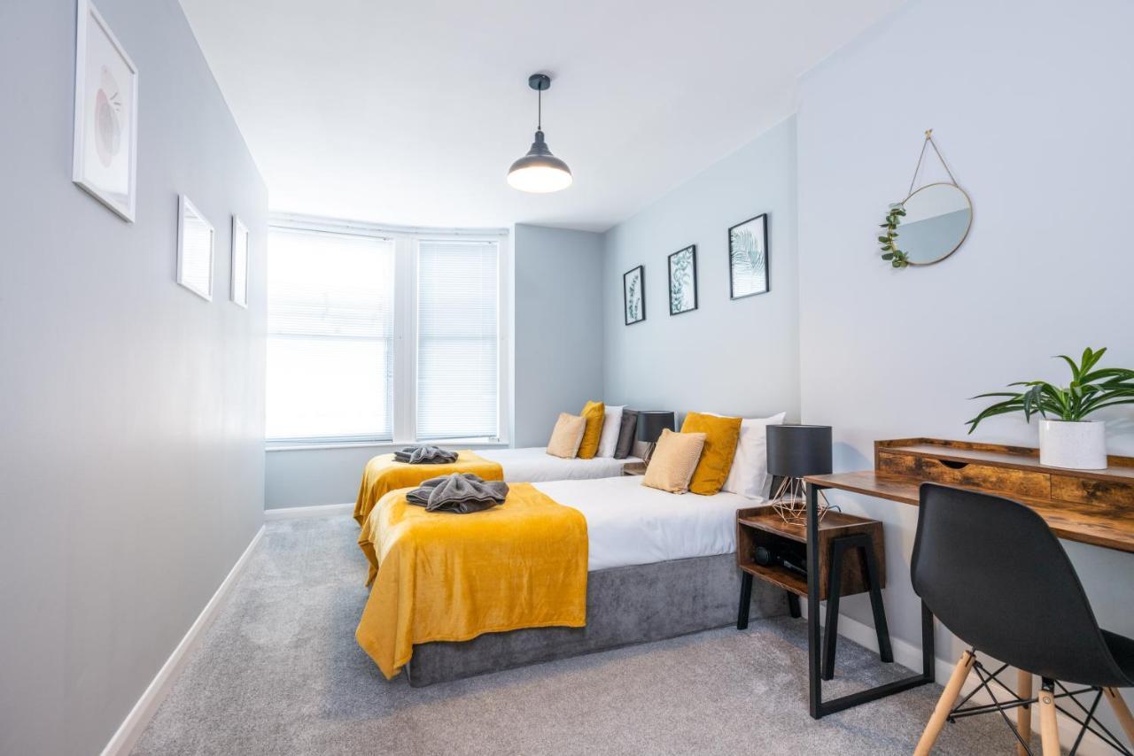 Apartment Modern With Sea Views, Steps From & The Royal Pavilion