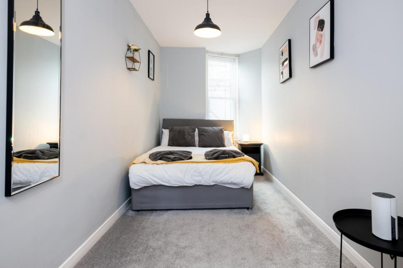 Apartment Modern With Sea Views, Steps From & The Royal Pavilion